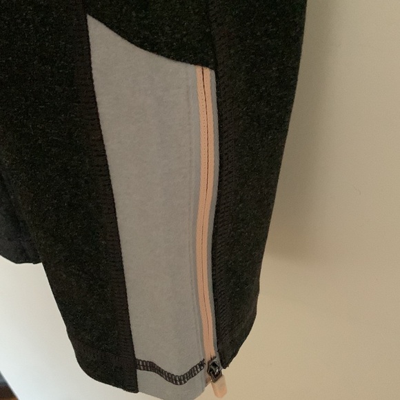 Sport leggings. - Picture 3 of 5